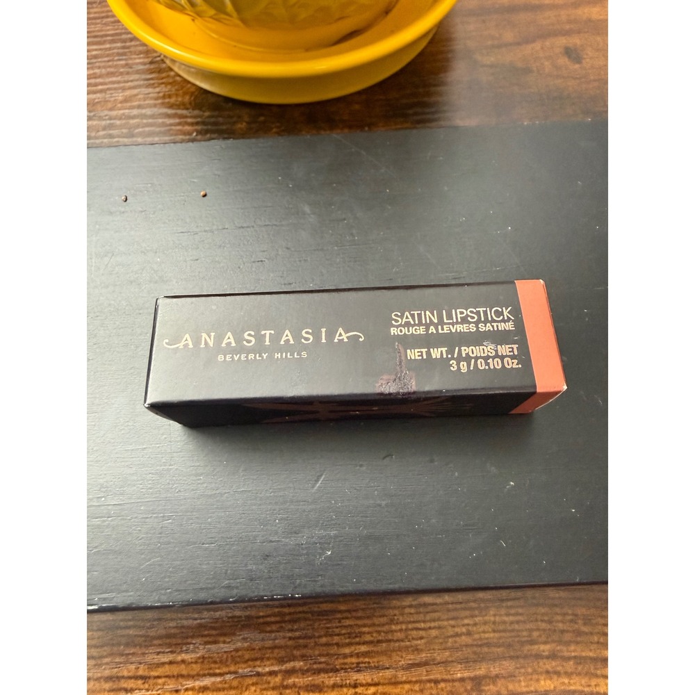 Anastasia Beverly Hills Satin Lipstick Praline Nude Pink Full Size New in Box